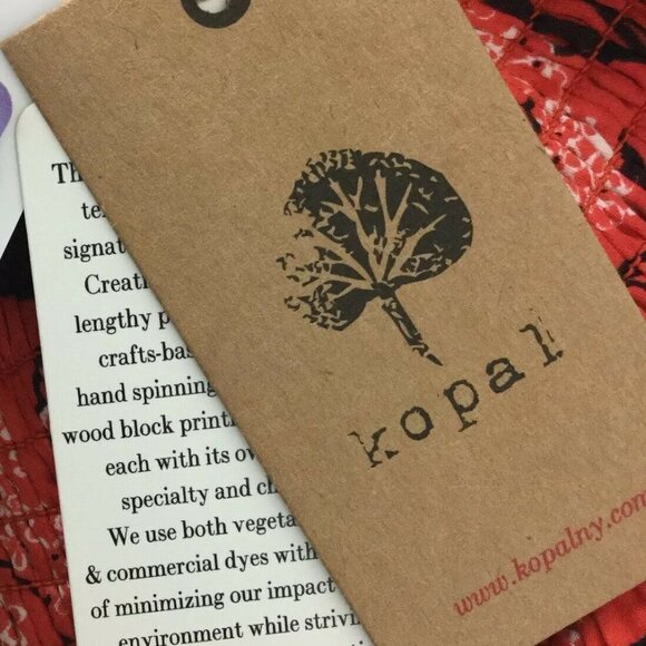 Kopal Printed Off the Shoulder Biji Ruffle Crop - Picture 8 of 8